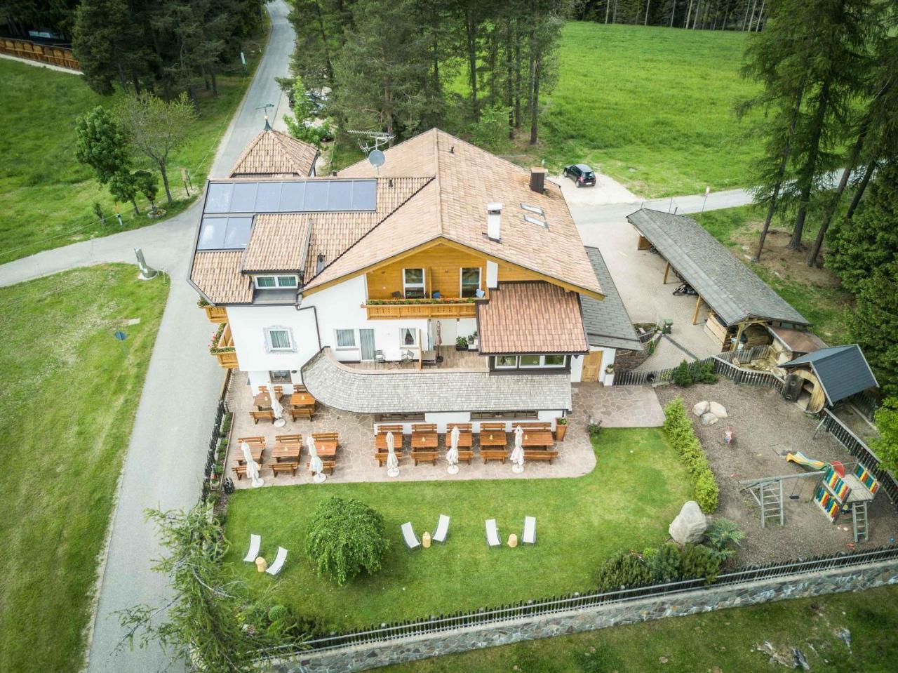 Hotel Landgasthof Laerchenwald Collepietra  Zewnętrze zdjęcie