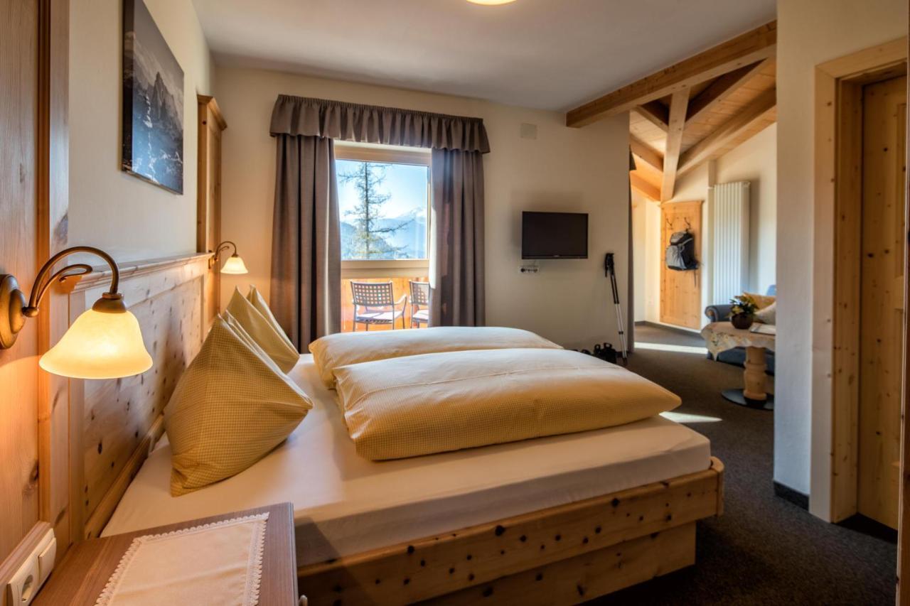 Hotel Landgasthof Laerchenwald Collepietra  Zewnętrze zdjęcie